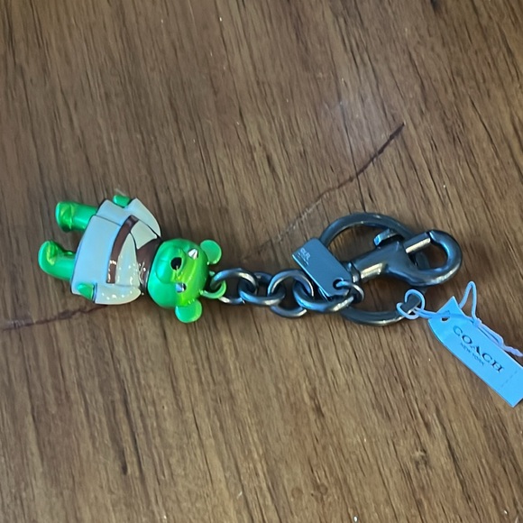Coach New York x Star Wars Yoda Bear Trigger key chain bag charm new FOB - Picture 6 of 11